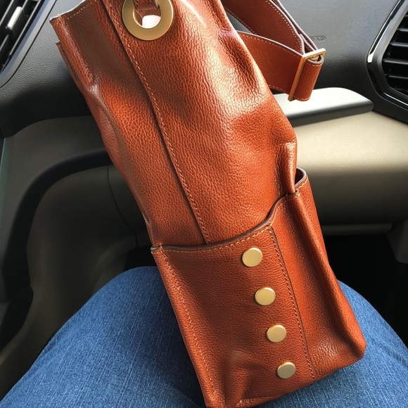 HAMMITT DAVIS MEDIUM SHOULDER BAG in Manzanita Tan NWT - Picture 3 of 11